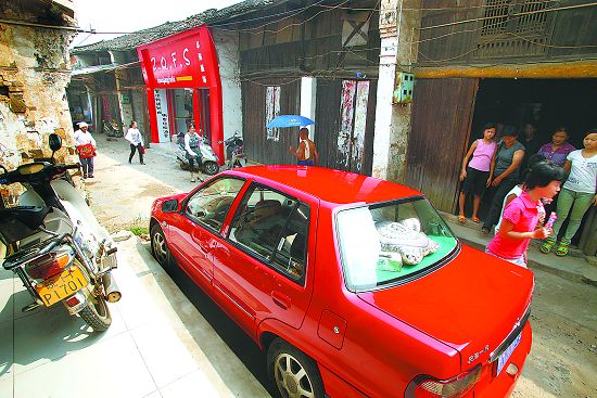Old streets in Anhui serve as a repository of history