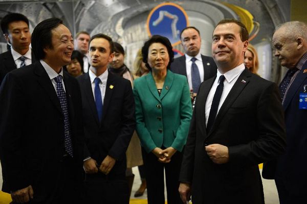 Russian Prime Minister visits China's Hefei