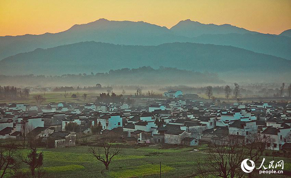 Travel destination in spring: Xiuning county in Anhui